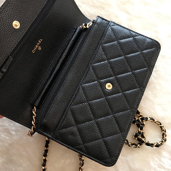SOLD Chanel caviar woc wallet on chain - Picture 5 of 8